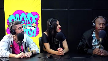 Assumindo que é safada