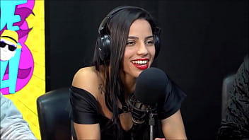 Assumindo que é safada