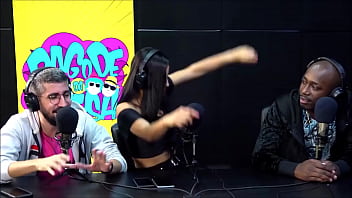 Assumindo que é safada