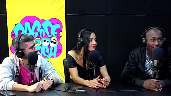 Assumindo que é safada