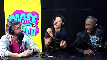 Assumindo que é safada