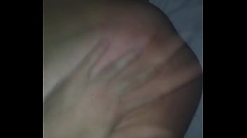 Culona cacheteada duro