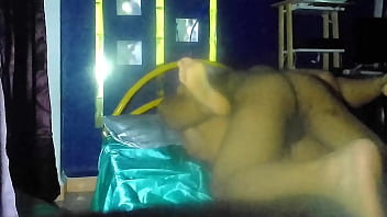 La pelicula aburrida y yo caliente nos hechamos un casero clip