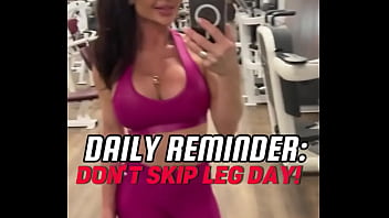 Here is your daily reminder to not skip leg day if you can walk normally after your leg day then you need to train