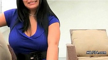 Hot cougar blows a big dick