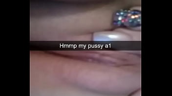 Debbiecakesxxxx always playing with pretty pink pussy