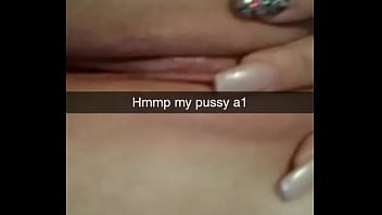 Debbiecakesxxxx always playing with pretty pink pussy