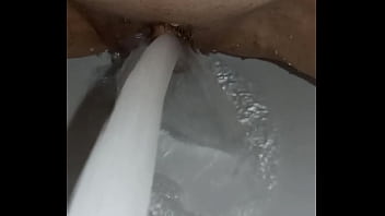 Gretala saponetta per la fica depilata jul 03 2025