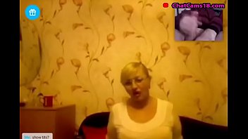 Mature lady webcam