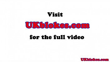 Englishman Rims Masturbating Muscle thumbnail