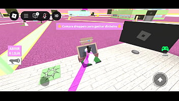 Eu sendo perseguido por novinhos