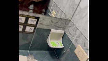 Amigo de mi novio me lo mete rikisimo