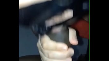 Faminta de porra pedi de joelhos até ele jorrar tudo