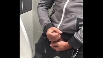 Exhib Au Chiottesmp4 thumbnail