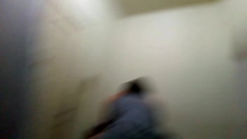 Me cojo a mi vecina que vino a prestarse dinero