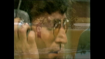 Pol mascarne se folla a george