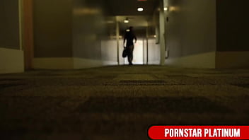 Sexy hunk alex legend cums hard on blonde hoe christie stevens' face