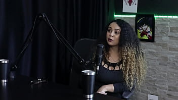 Falou sobre sua coleção de peixes se diverte com a humilhação entrou na pornografia por falta do que fazer charlottye watch sheer red