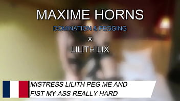 J’étais venu en bon soumis harnaché et excité et elle m’a offert ce dont je rêvais un fist brutal un god