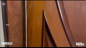 A surra de cu da atriz pornô top foi o presente de casamento para o marido