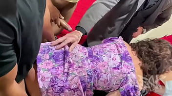 Gang Com Roleta Russa Com Uma Gostosa Mas No Meio Da Diversão Uma Surpresa Que Deixo Esse Gang Melhor Ainda Video Completo No Red thumbnail