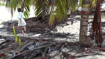 Couple holiday video #6 pissing and bj in the rainforest authentic couple