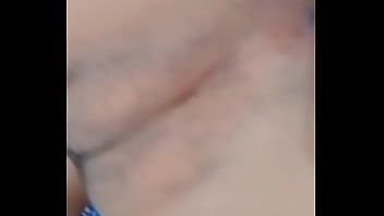 Que rico me toco y grito de placer por la rico que la estoy pasando