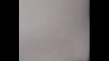 Que rico me toco y grito de placer por la rico que la estoy pasando