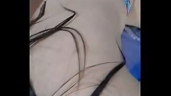 Que rico me toco y grito de placer por la rico que la estoy pasando Que rico me toco y grito de placer por la rico que la estoy pasando