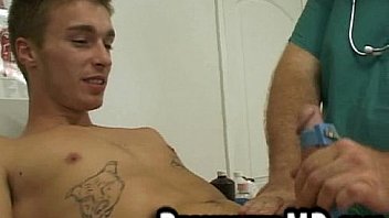 A Sexy Patient Hunk Is Jerked Off By The Bear Doctor thumbnail