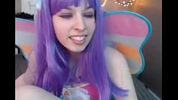 Cute fairy masturbates camg8