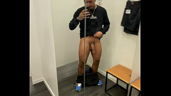 Compilado Mega Dotado Da Rede Vizinha Mostrando A Rola Preta De 24cm thumbnail