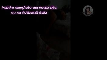 Amigo pauzudo combina com marido e faz surpresa pra casada safada Amigo pauzudo combina com marido e faz surpresa pra casada safada