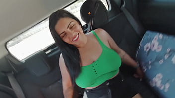 Minha mulher filmo ela com outro na videochamada no carro