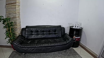 Aqui na mansão é festa todos os dias com várias gostosas