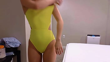 When swimsuit fitting led to a creampie in both holes