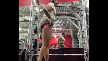 Short shorts meet fat ebony ass