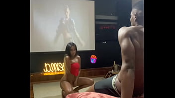 Eu quase fiz esse negão goza mais de uma vez na sentada