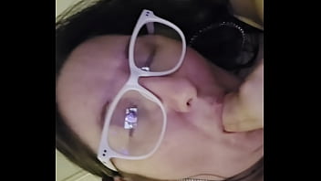 Amateur bbw milf candid wife slobs on a knob like corn on the cob