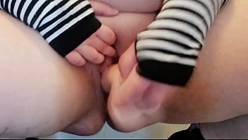 Big dildo hitting deep Big dildo hitting deep