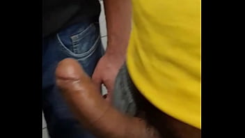 Mamador Chupando Varios Machos No Wc Do Terminal De ônibus Completos No Sheercom thumbnail