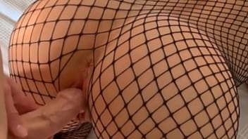 Su pene entra sin problemas