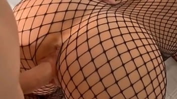 Su pene entra sin problemas