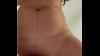 18 year old student sells content to pay for university