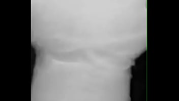 Cogiéndole todo el culo