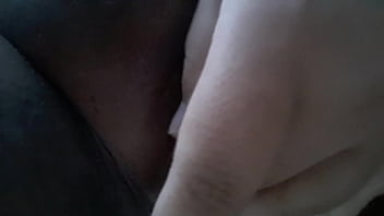 Cheia de tezao e com saudade do macho