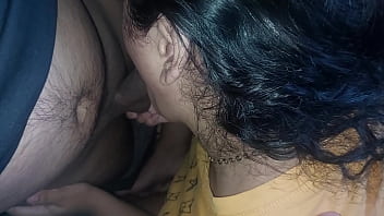 Una gran corrida directamente en la boca de mi mejor amiga