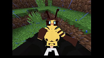Thick bee notices you alone Thick bee notices you alone