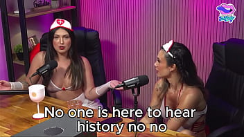 Três morenas se pegando