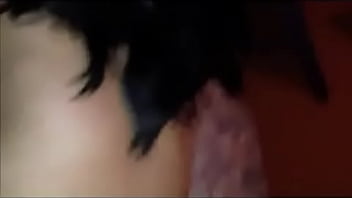 Se pone en 4 posición sexual